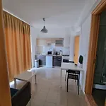 Valentinos Apartament *