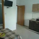 Apartament Valentinos *