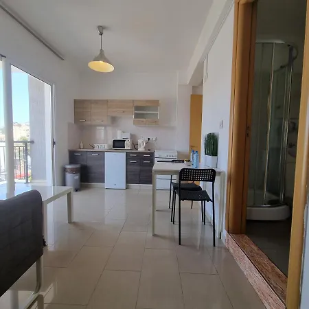 Apartament Valentinos *