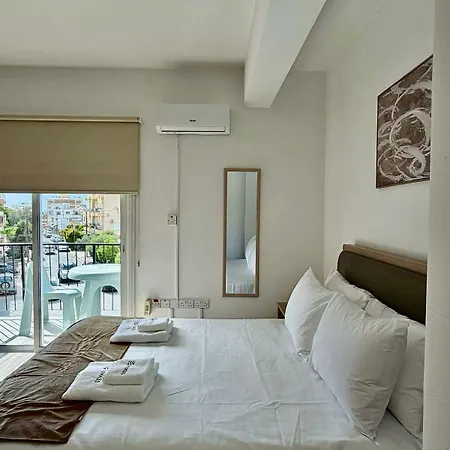 Valentino By Ermass Ex Valentinos Apts Apartament