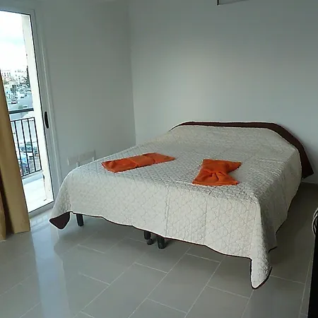 ヴァレンティーノズ